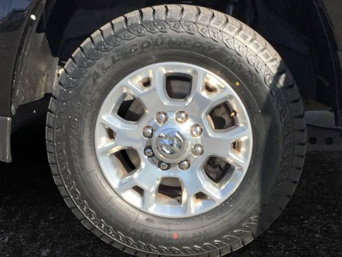 Used 2024 RAM 2500 Laramie w/ Safety Group image 27