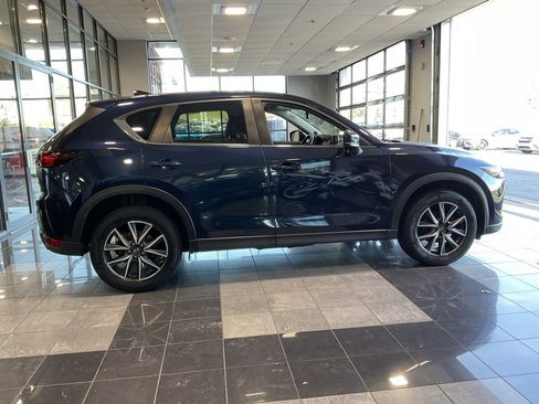 Used 2018 MAZDA CX-5 Touring w/ Preferred Equipment Package image 6