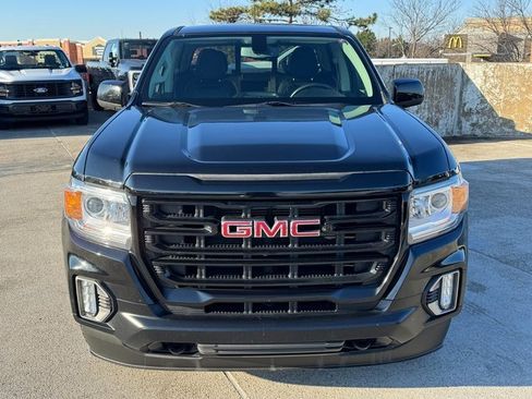 Used 2022 GMC Canyon Elevation w/ Elevation Premium Package image 2