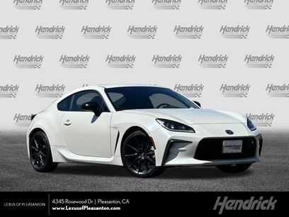 Used 2025 Toyota GR86 Premium w/ ALL Weather Mat Package (TMS)