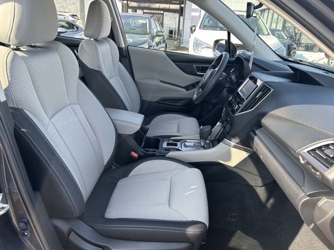 Used 2023 Subaru Forester image 24