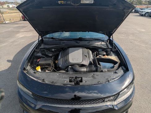 Used 2018 Dodge Charger R/T image 29