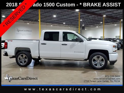 Used 2018 Chevrolet Silverado 1500 Custom w/ Custom Value Package AWD/4WD image 5