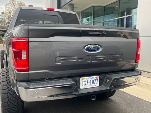 Used 2022 Ford F150 XLT w/ Equipment Group 302A High image 8