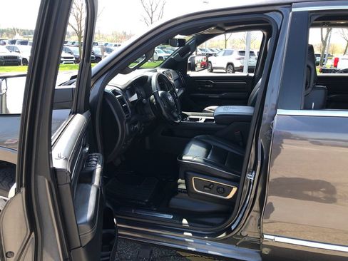 Used 2019 RAM 1500 Limited w/ Advanced Safety Group AWD/4WD image 19