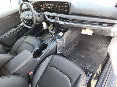 New 2026 Kia K4 EX FWD image 14