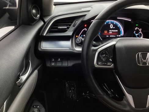 Used 2017 Honda Civic Touring image 31