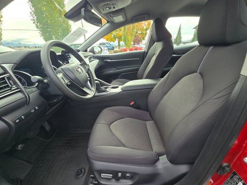 Used 2023 Toyota Camry LE image 22