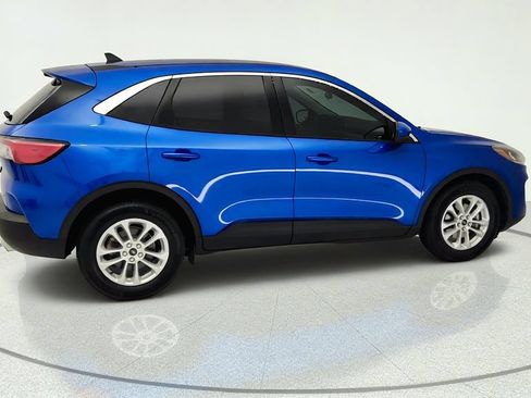 Used 2020 Ford Escape SE FWD image 7