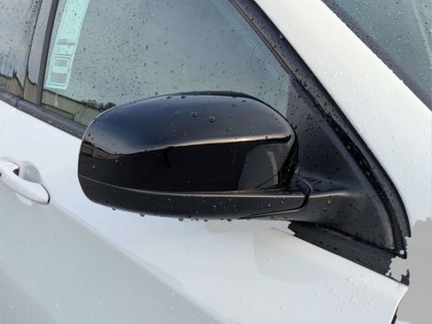 New 2026 Jeep Compass Latitude image 12