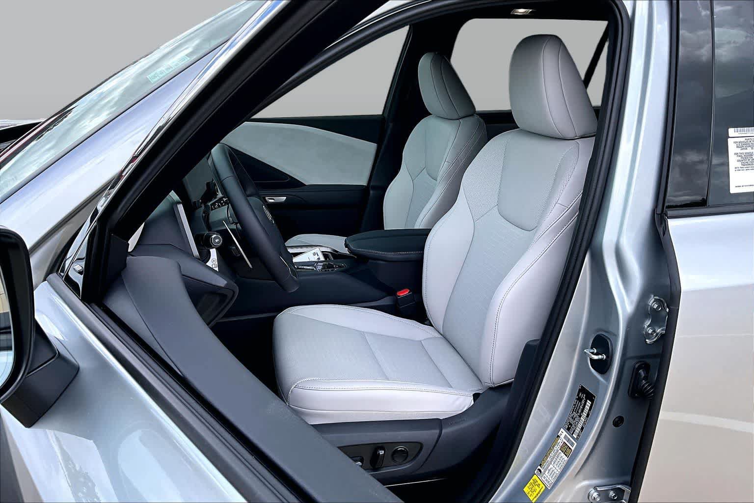 Used 2026 Lexus TX 350 AWD w/ Technology Package image 9