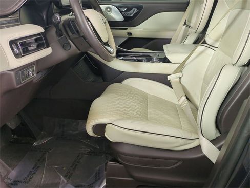 Used 2021 Lincoln Aviator Black Label image 20