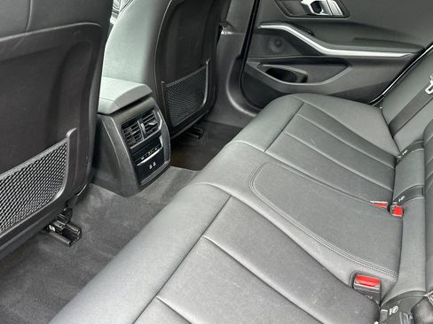 Used 2021 BMW 330i Sedan w/ Driving Assistance Package RWD image 12
