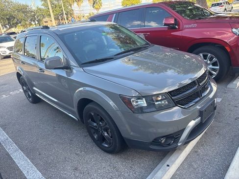 Used 2020 Dodge Journey Crossroad image 5