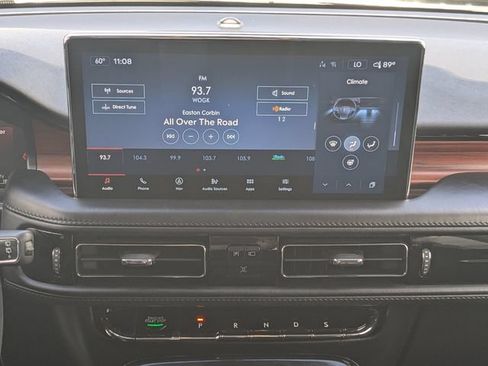 Certified 2022 Lincoln Nautilus Reserve w/ Equipment Group 202A AWD/4WD image 19