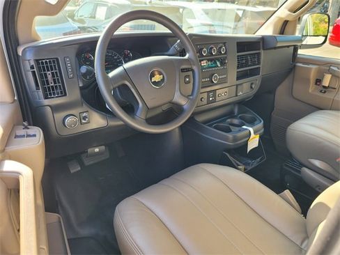 New 2025 Chevrolet Express 2500 Work Van image 12