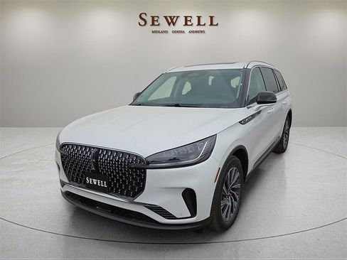 New 2026 Lincoln Aviator Premiere image 1