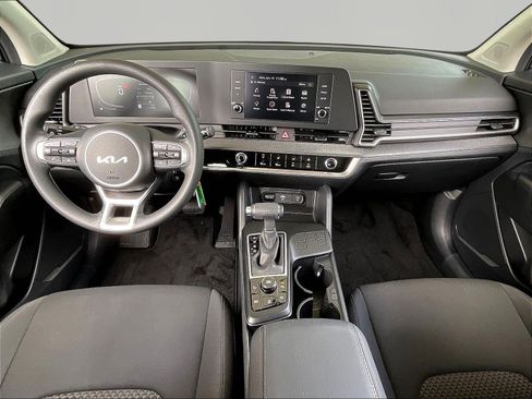 Used 2023 Kia Sportage LX FWD image 7