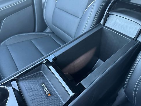 New 2024 Chevrolet Blazer EV LT image 26