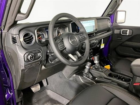 New 2026 Jeep Gladiator Sport image 8