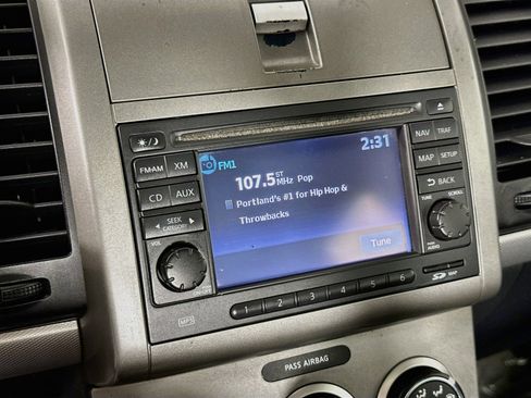 Used 2011 Nissan Sentra 2.0 SL w/ SL Special Value Pkg FWD image 16