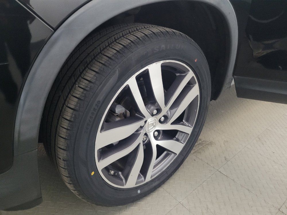 Used 2017 Honda Pilot Touring image 31