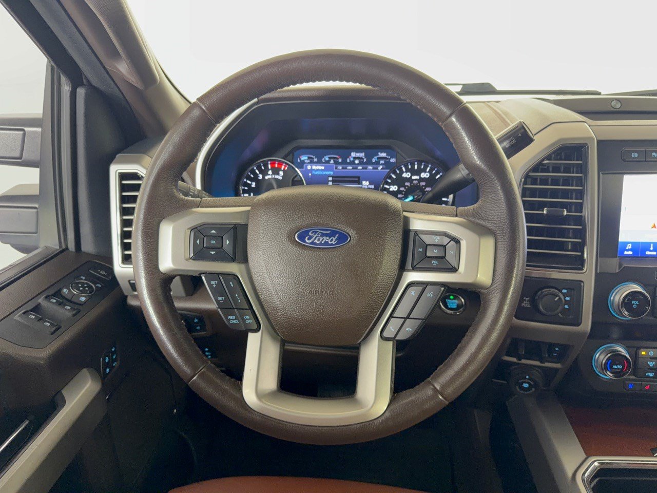 Used 2020 Ford F250 King Ranch w/ King Ranch Ultimate Package AWD/4WD image 10