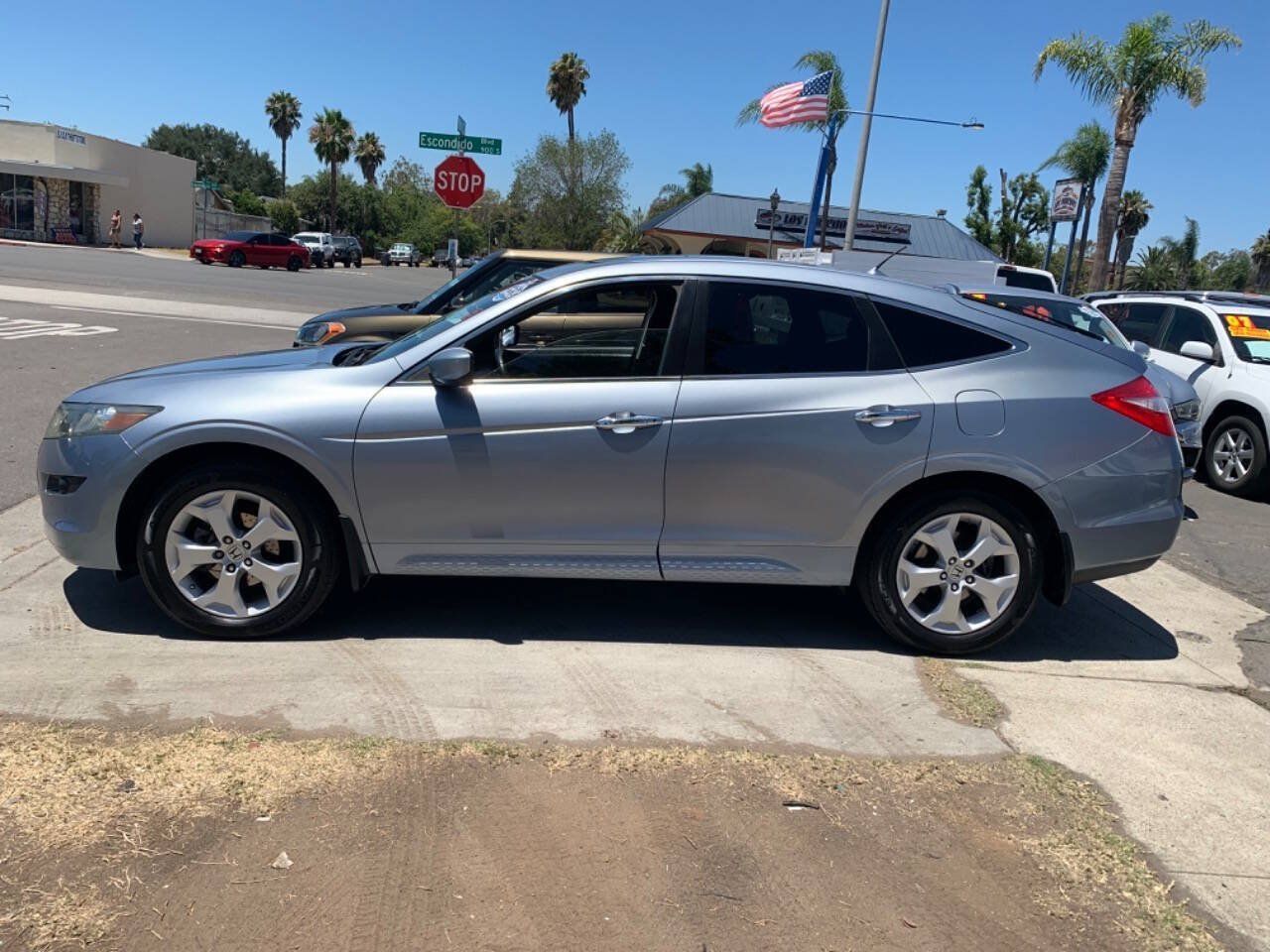 Used 2010 Honda Crosstour EX-L image 3