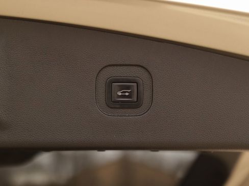 Used 2015 Chevrolet Equinox LT w/ Chrome Appearance Package image 26