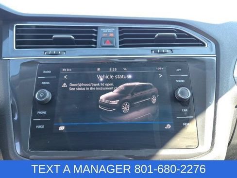 Used 2021 Volkswagen Tiguan SE w/ Panoramic Sunroof Package AWD/4WD image 30