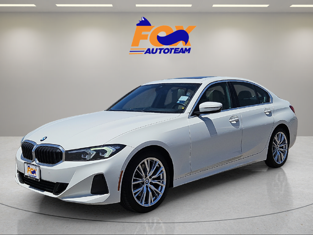 Used 2023 BMW 330i Sedan w/ Premium Package RWD image 1