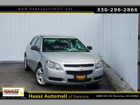 Used 2011 Chevrolet Malibu LS FWD image 1