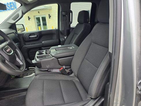 Used 2023 GMC Sierra 1500 Pro AWD/4WD image 11