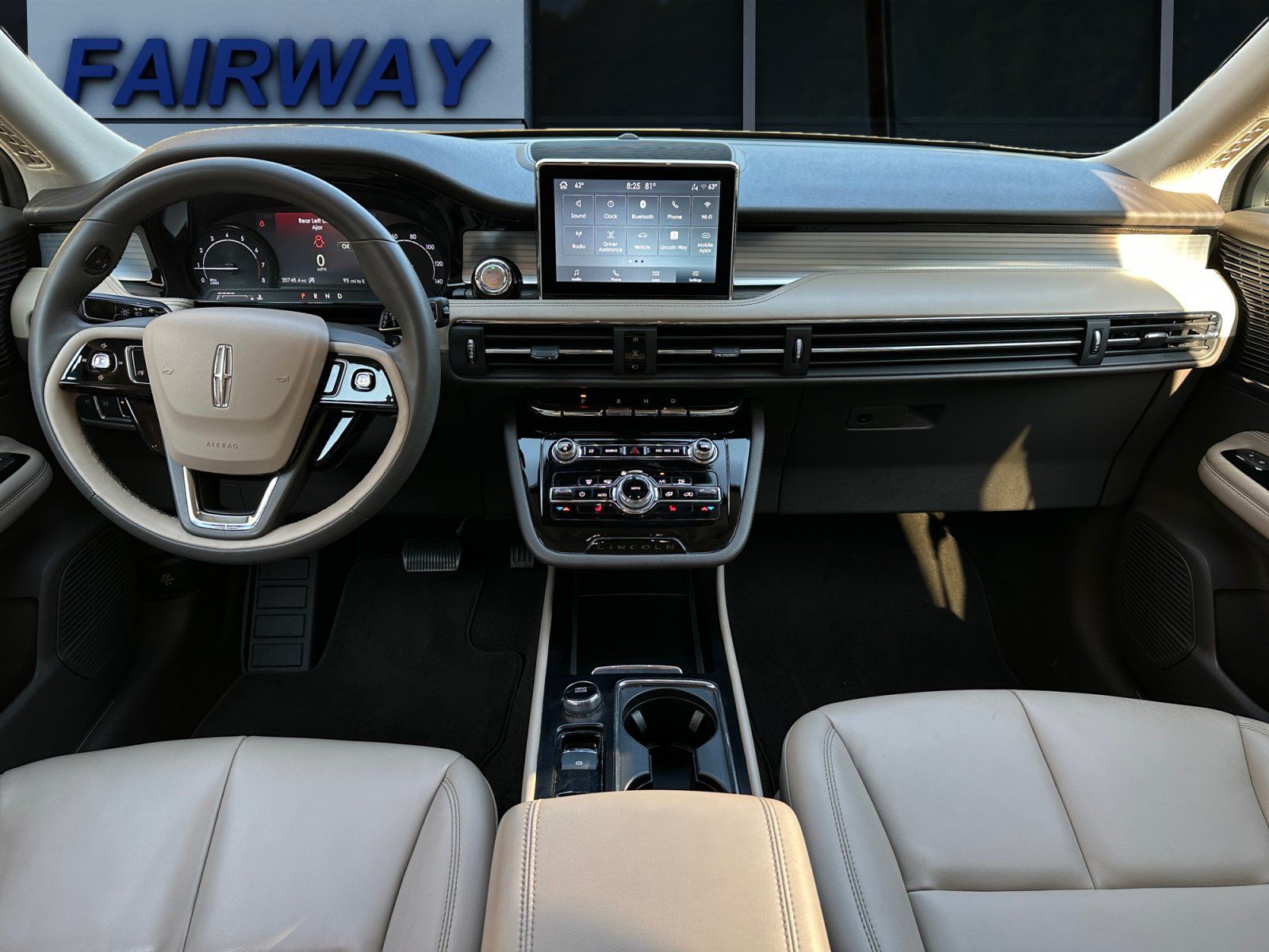Used 2022 Lincoln Corsair FWD image 14
