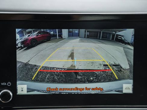 Certified 2025 Toyota Camry LE AWD/4WD image 38