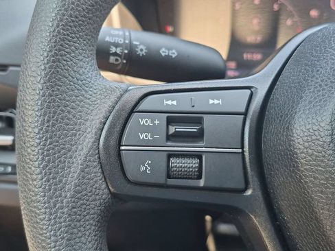Used 2025 Honda Accord SE image 20