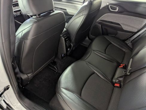 New 2026 Jeep Compass Latitude image 14