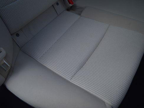 Used 2018 Subaru Outback 2.5i Premium image 34