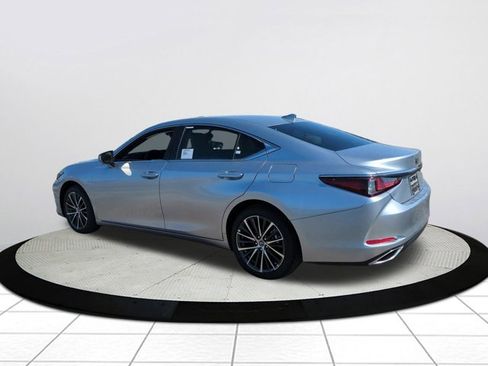New 2025 Lexus ES 350 350 image 6