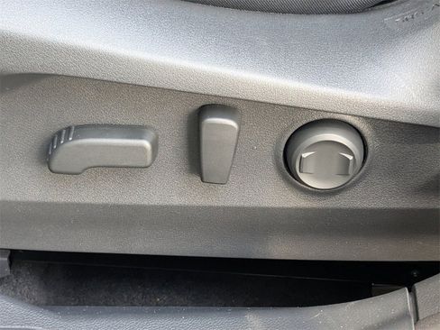 New 2025 Subaru Outback Premium image 23