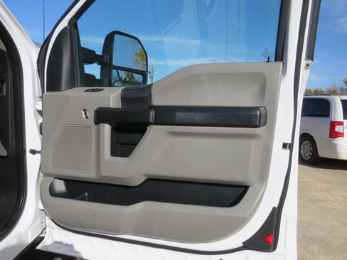 Used 2019 Ford F250 XL w/ XL Value Package AWD/4WD image 22