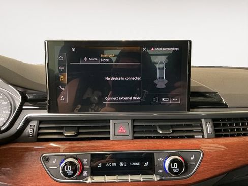 Used 2024 Audi A4 2.0T Premium w/ Convenience Package AWD/4WD image 15