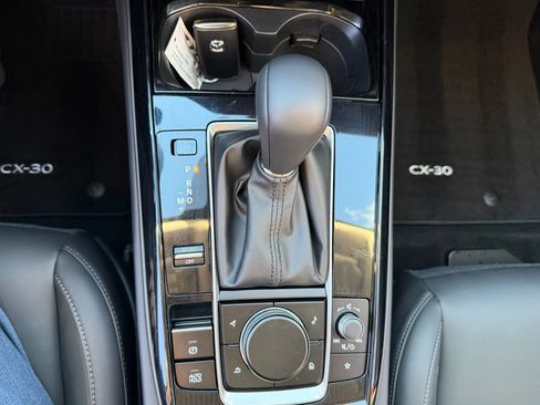 Used 2025 MAZDA CX-30 AWD 2.5 S w/ Select Sport Pkg image 18