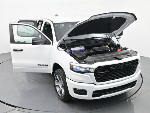 New 2026 RAM 1500 Express image 43