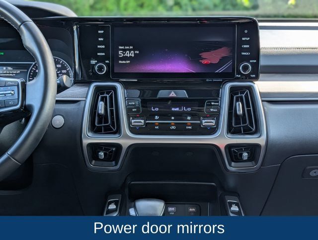 Used 2022 Kia Sorento S w/ Panoramic Sunroof Package AWD/4WD image 17