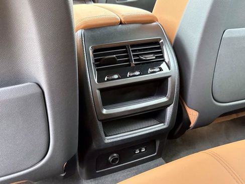 New 2026 BMW X5 sDrive40i w/ Premium Package RWD image 16