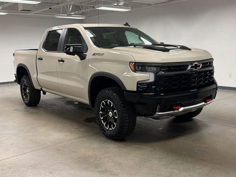 New 2026 Chevrolet Silverado 1500 ZR2 AWD/4WD image 6