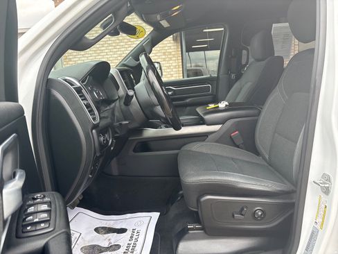 Used 2020 RAM 1500 Big Horn image 3