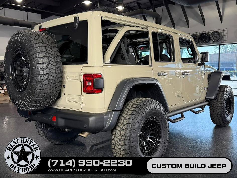 Used 2022 Jeep Wrangler Unlimited Rubicon 4xe w/ Steel Bumper Group AWD/4WD image 22