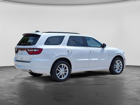 Used 2024 Dodge Durango GT AWD/4WD image 13